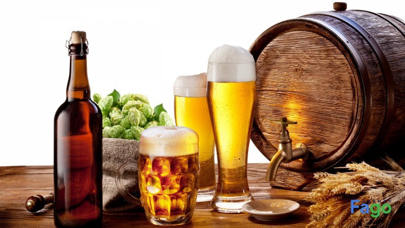 Rượu bia và đồ uống có cồn không được phép quảng cáo tại Việt Nam